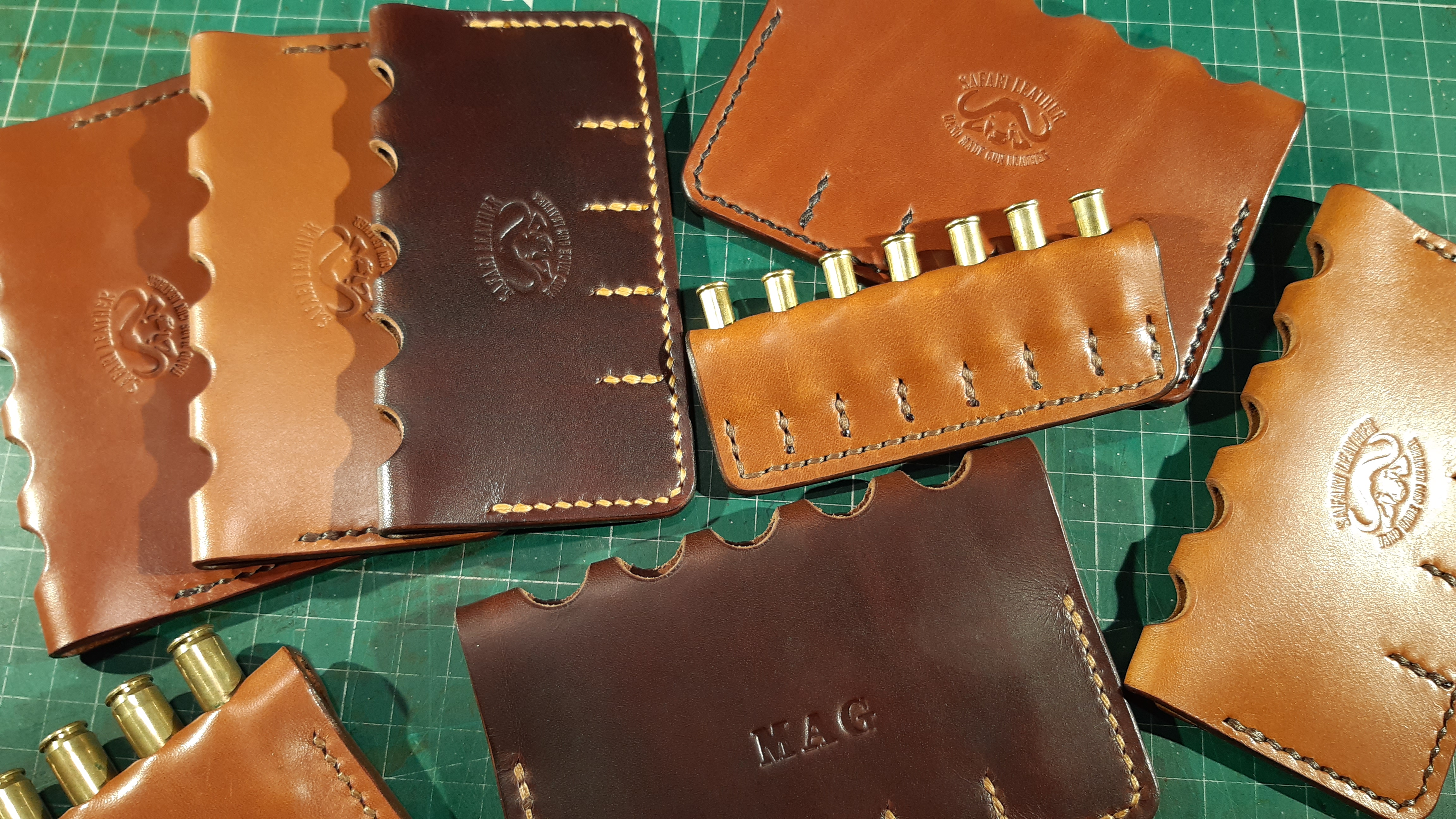 safari leather stalkers pouch